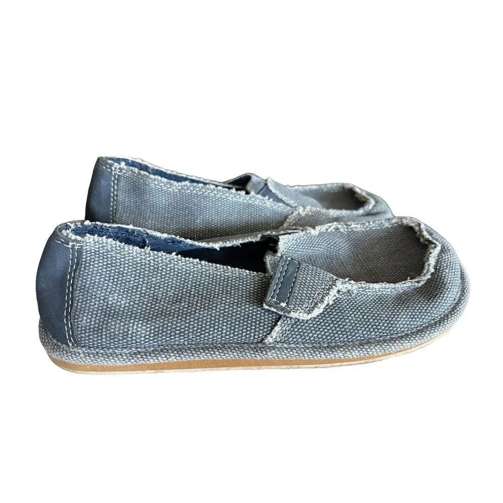 Youth Boys The Childrens Place Distressed Surf Shoes Boat Slip Ons - Sz 2